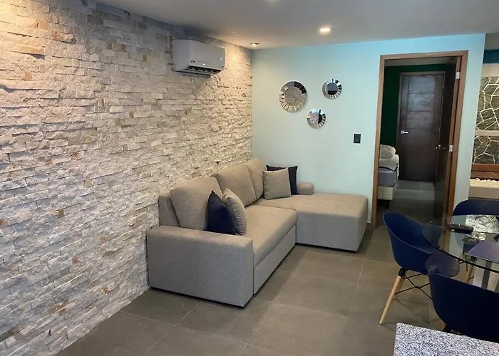 Gorgeous Duplex Mamitas Jacuzzi 3bd Lock-out