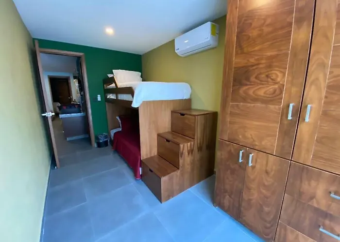 Gorgeous Duplex Mamitas Jacuzzi 3bd Lock-out Playa del Carmen