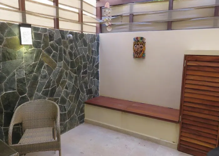 Gorgeous Duplex Mamitas Jacuzzi 3bd Lock-out *