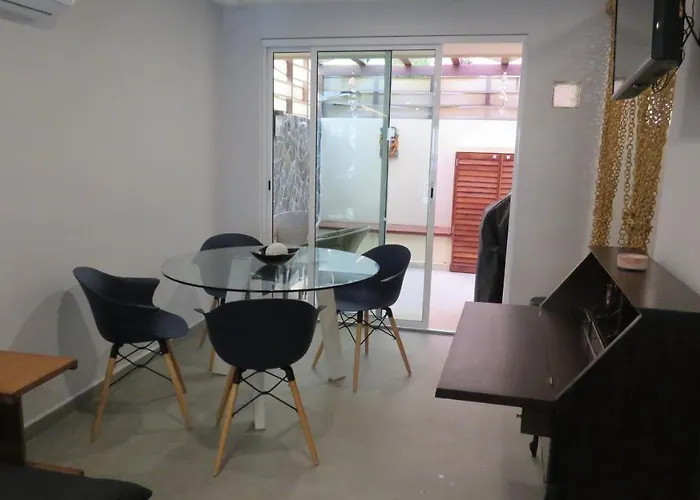 Apartamento Gorgeous Duplex Mamitas Jacuzzi 3bd Lock-out Playa del Carmen