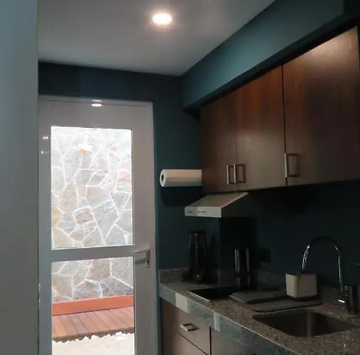 Gorgeous Duplex Mamitas Jacuzzi 3bd Lock-out Apartamento *
